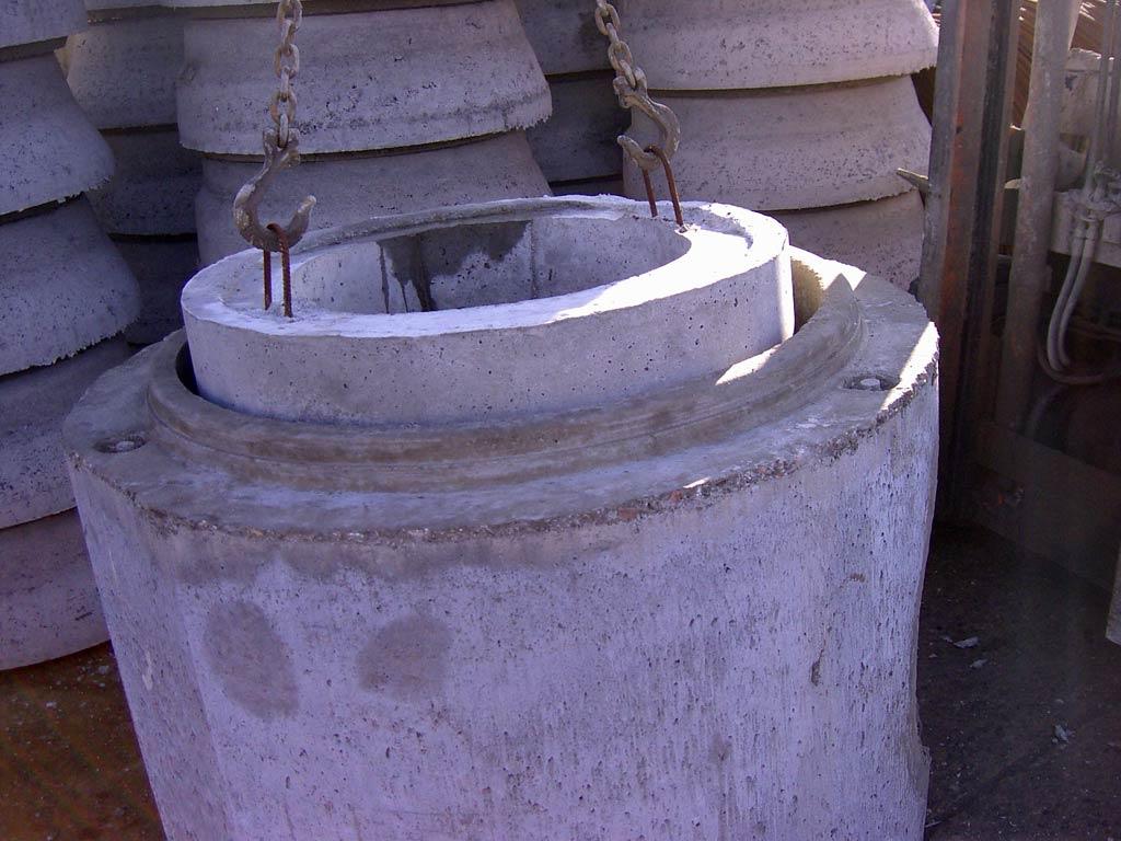 Schacht mit geringer Tiefe